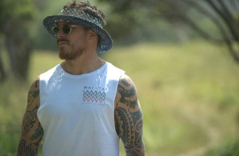 Wai-Tai White Tipua Muscle Top