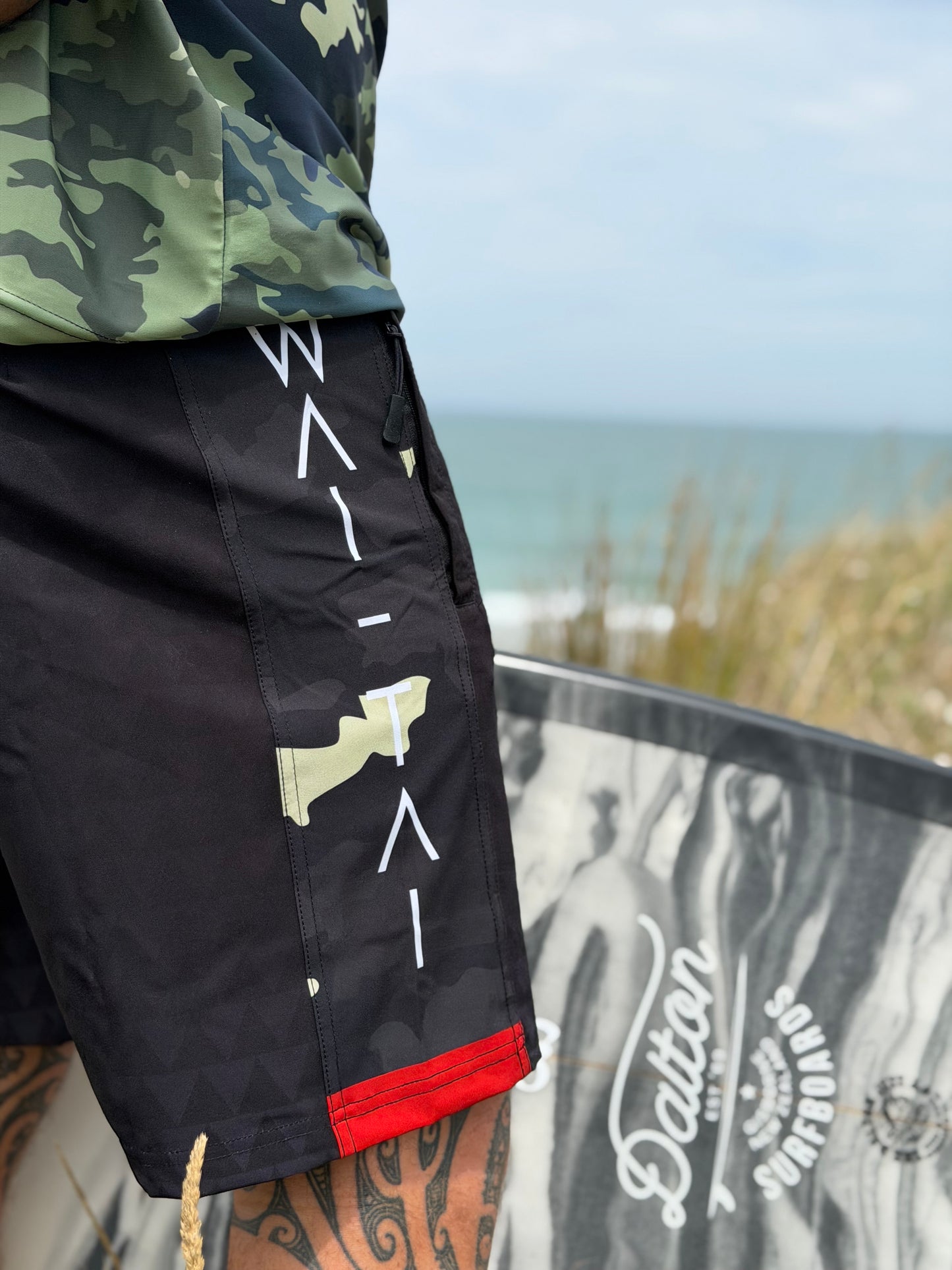 Wai-Tai Aotearoa Kaitiaki Black Camo 19" Tech Boardshorts