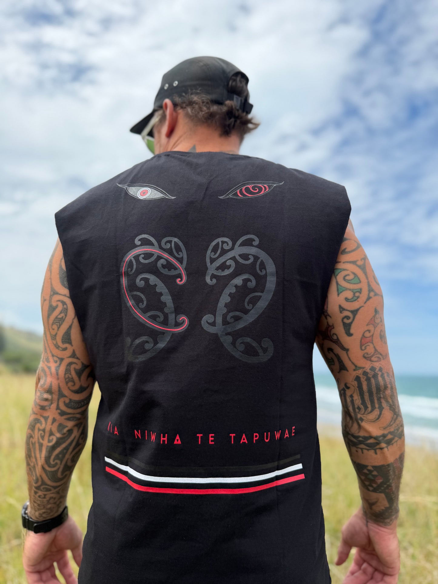 Wai-Tai Aotearoa Tipua Heavyweight Blackout Unisex Muscle
