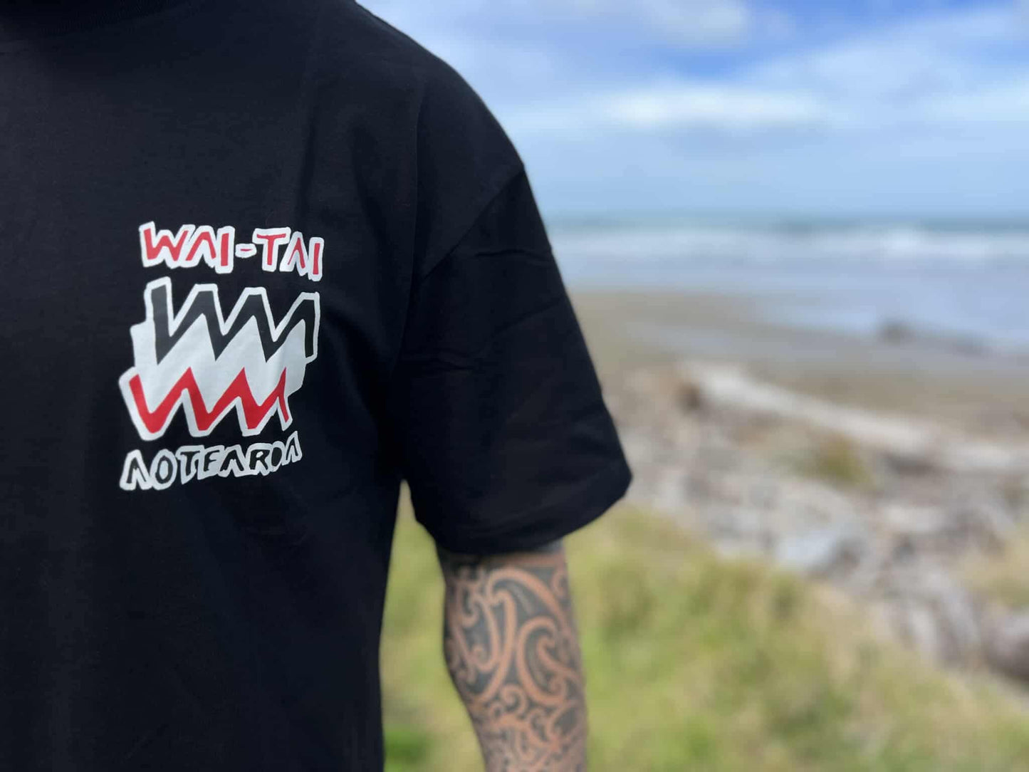 Wai-Tai Aotearoa Mura Black Red Heavyweight Tee